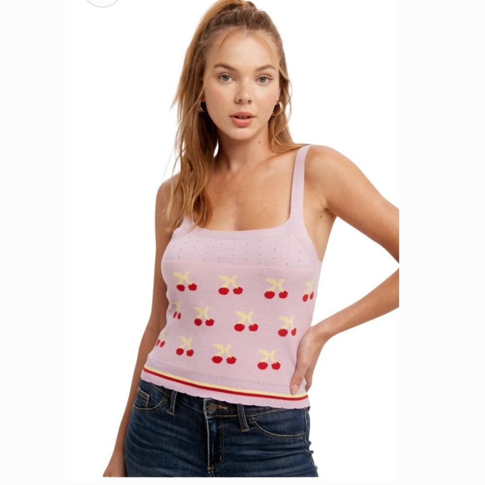 Listicle cherry top tank sweater medium nwt - Picture 4 of 5